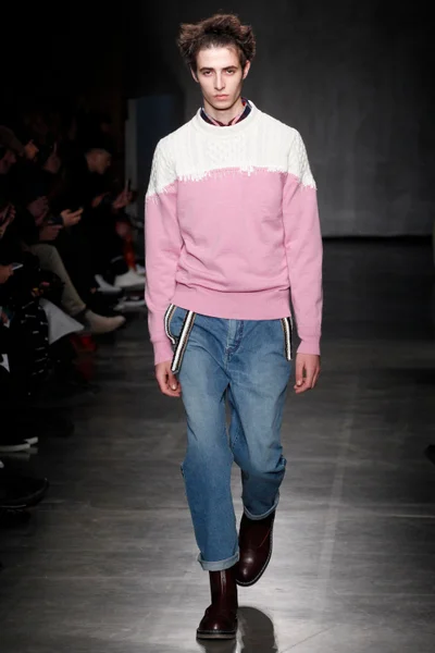 Look 7